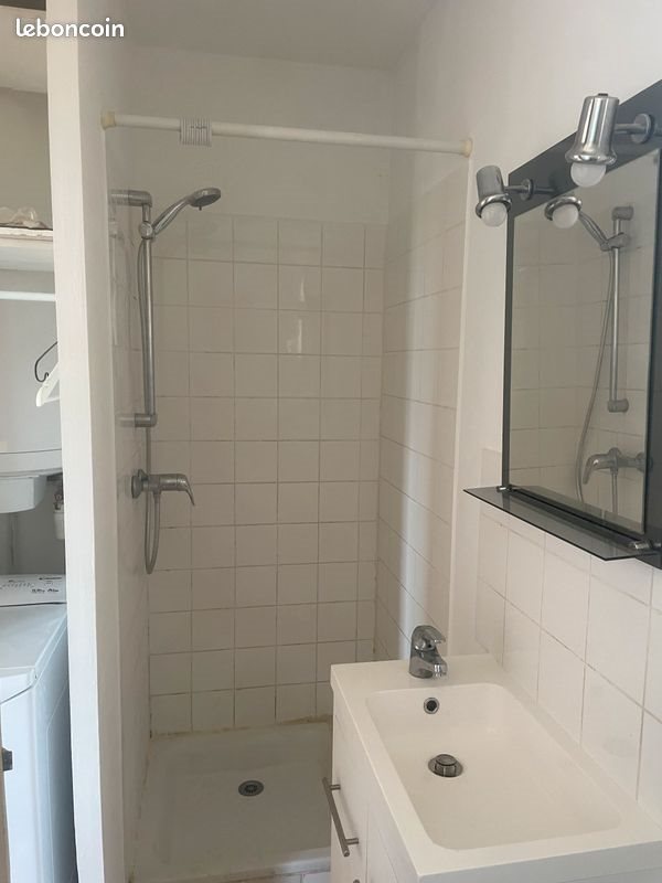 Appartement à louer, 16m², Nîmes