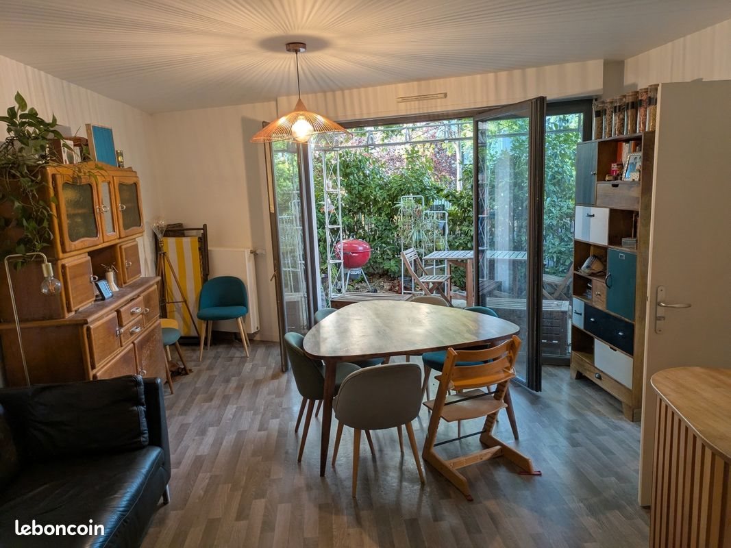 Appartement à louer, 83m², Nanterre