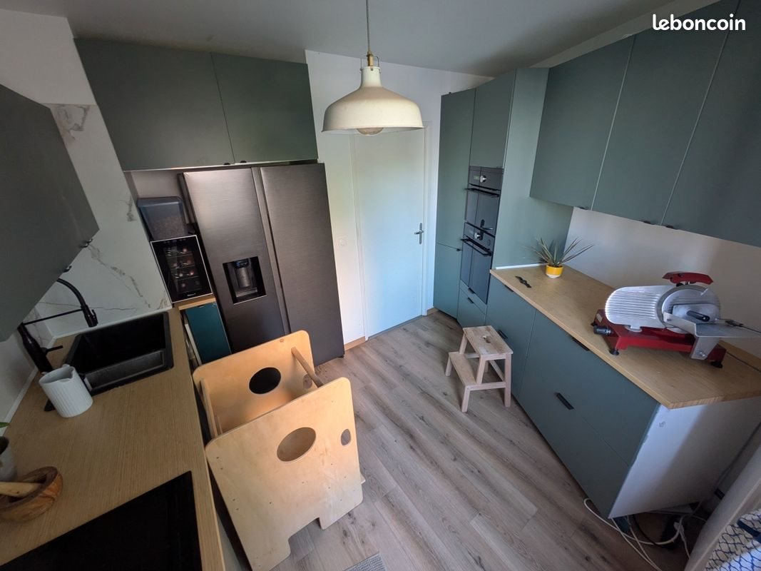 Appartement à louer, 83m², Nanterre