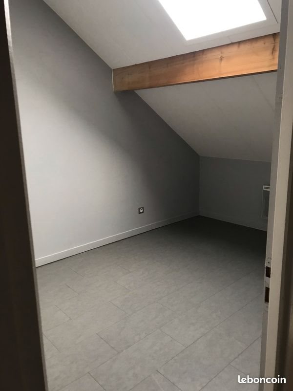 Appartement à louer, 70m², Lure
