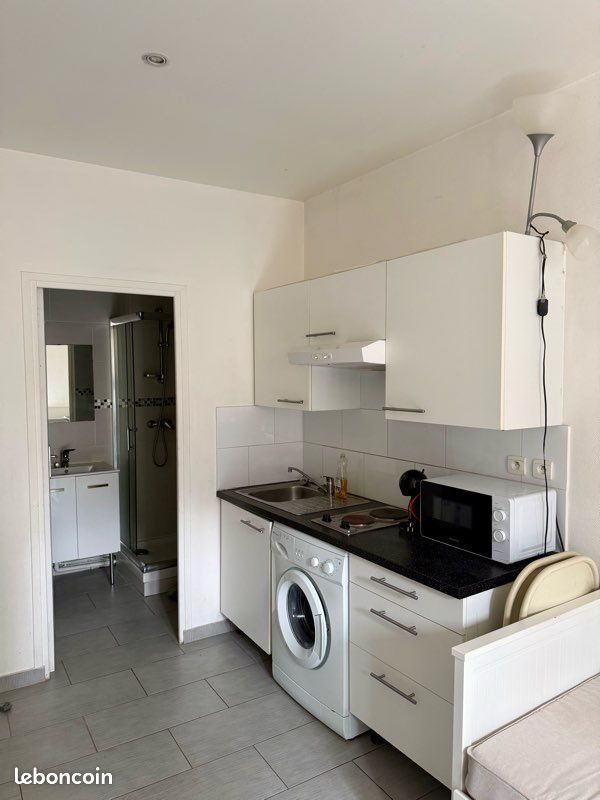 Appartement à louer, 12m², Issy-les-Moulineaux