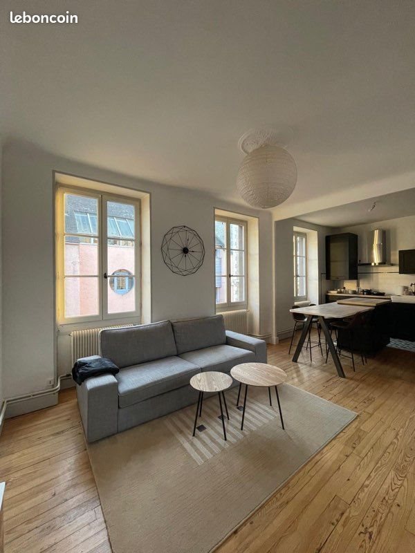 Appartement à louer, 49m², Pau