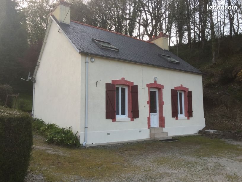 Maison à louer, 80m², Kergloff