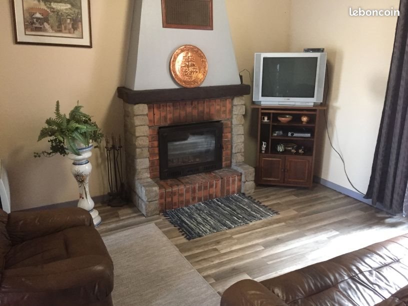 Maison à louer, 80m², Kergloff