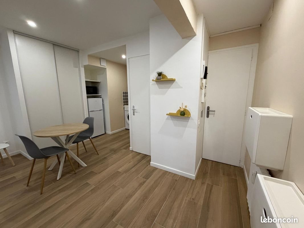 Appartement à louer, 24m², Aix-les-Bains