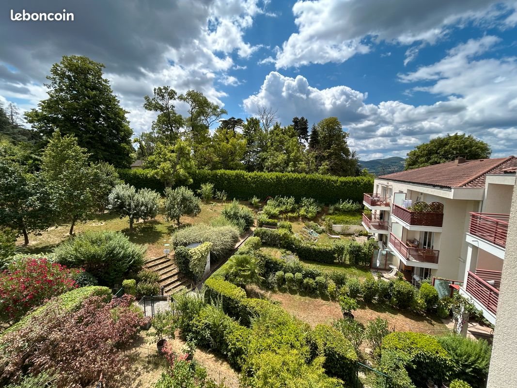 Appartement à louer, 43m², Genay
