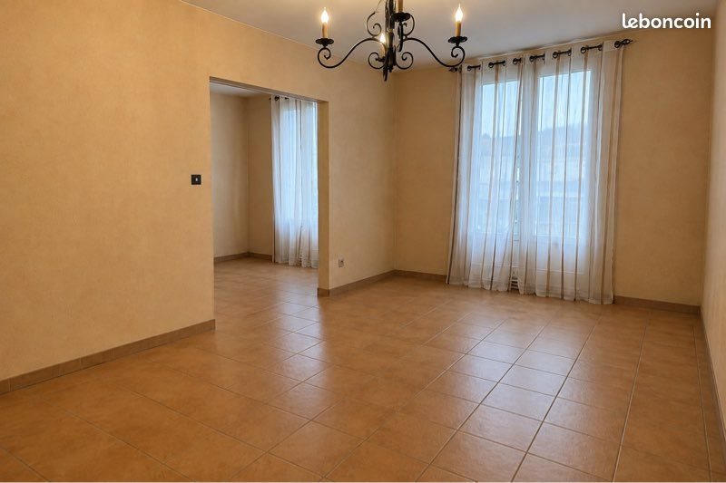 Appartement à louer, 72m², Guéret