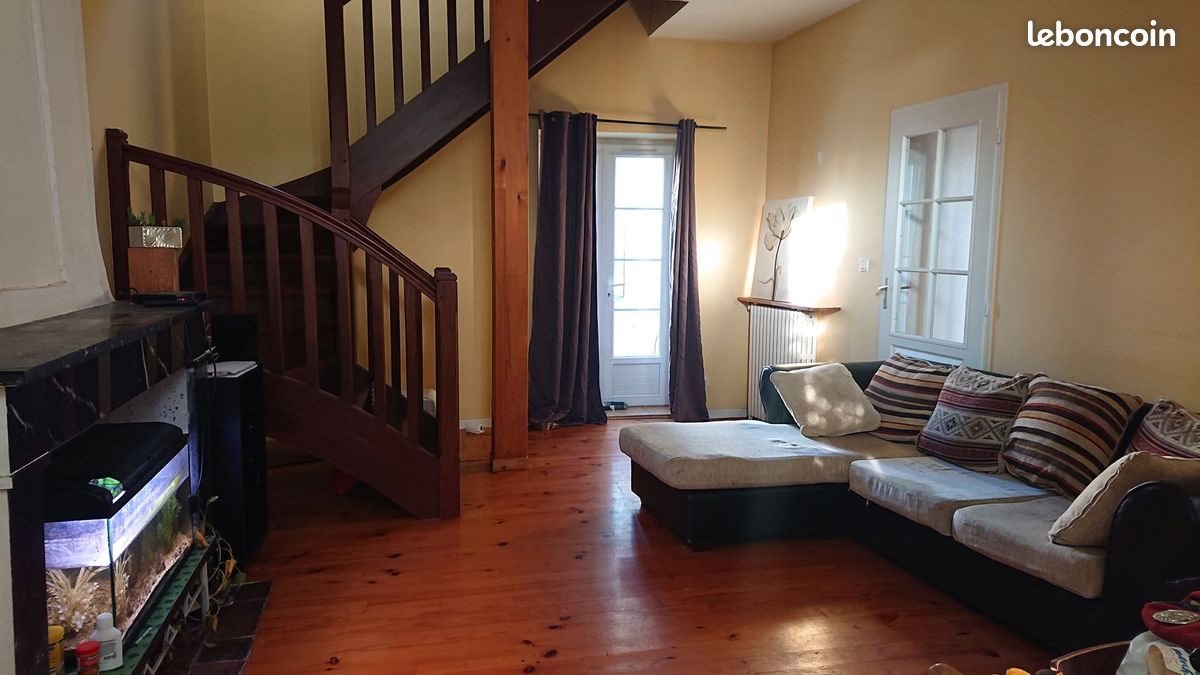 Maison à louer, 115m², Artix