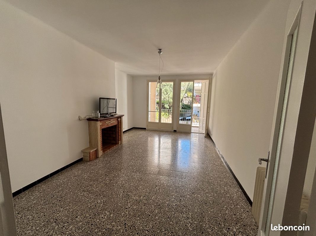 Appartement à louer, 63m², Ajaccio