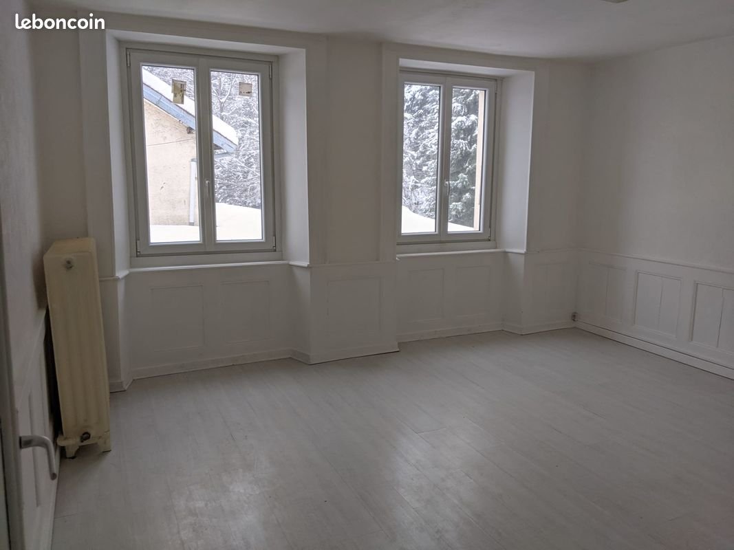 Appartement à louer, 80m², Jougne