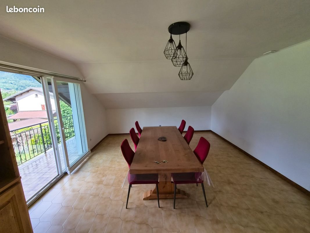 Appartement à louer, 115m², Scionzier