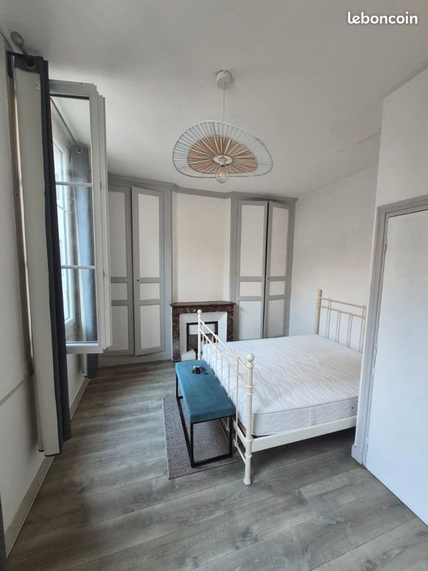 Appartement à louer, 57m², Rochefort