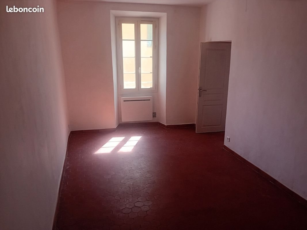 Appartement à louer, 46m², Lorgues
