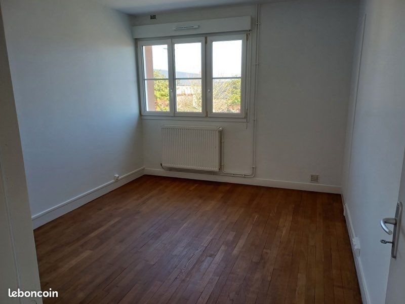 Appartement à louer, 80m², Saint-Jean-de-Daye