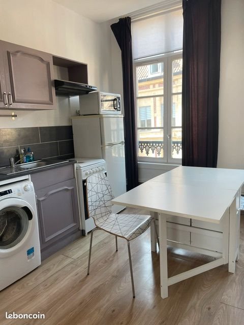 Appartement à louer, 22m², Douai