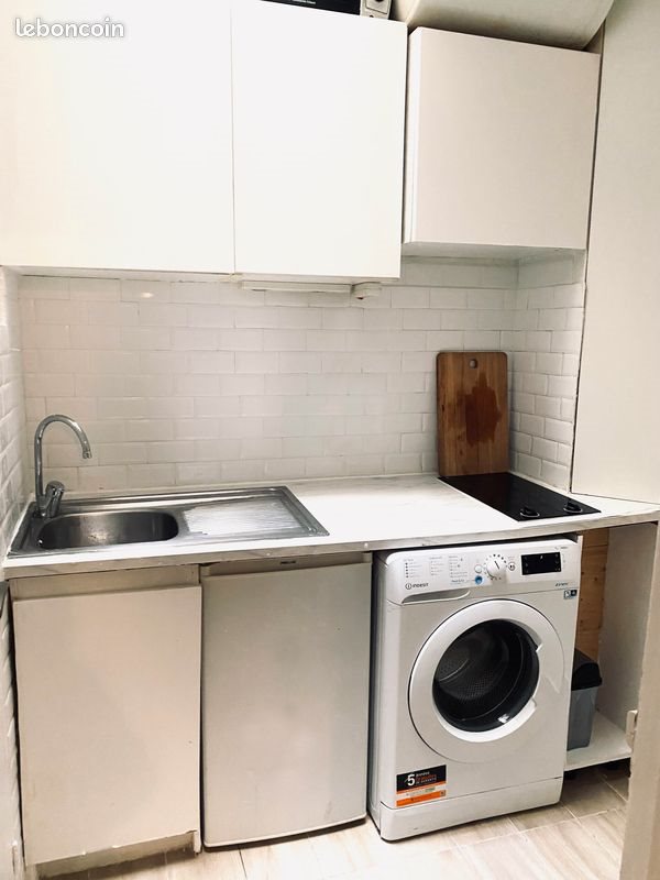 Appartement à louer, 26m², Paris 18ème