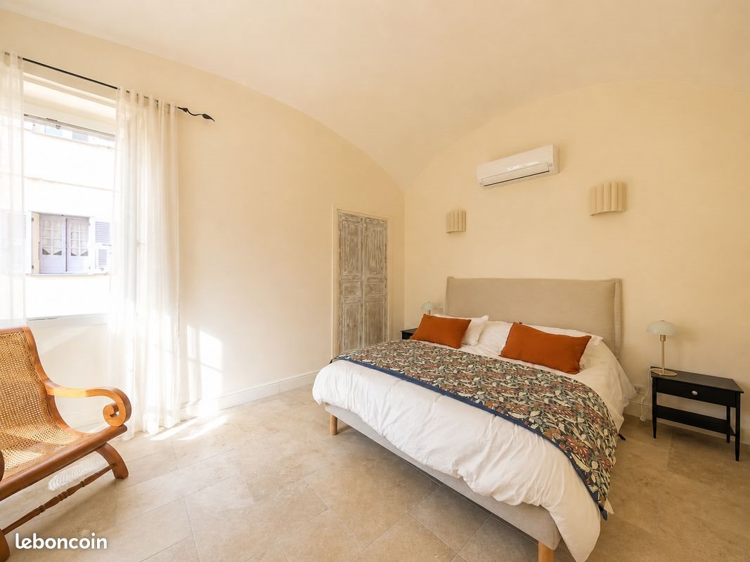 Appartement à louer, 100m², L'Île-Rousse