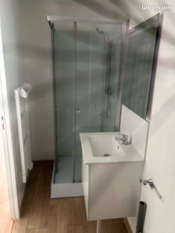 Appartement à louer, 17m², Marignane