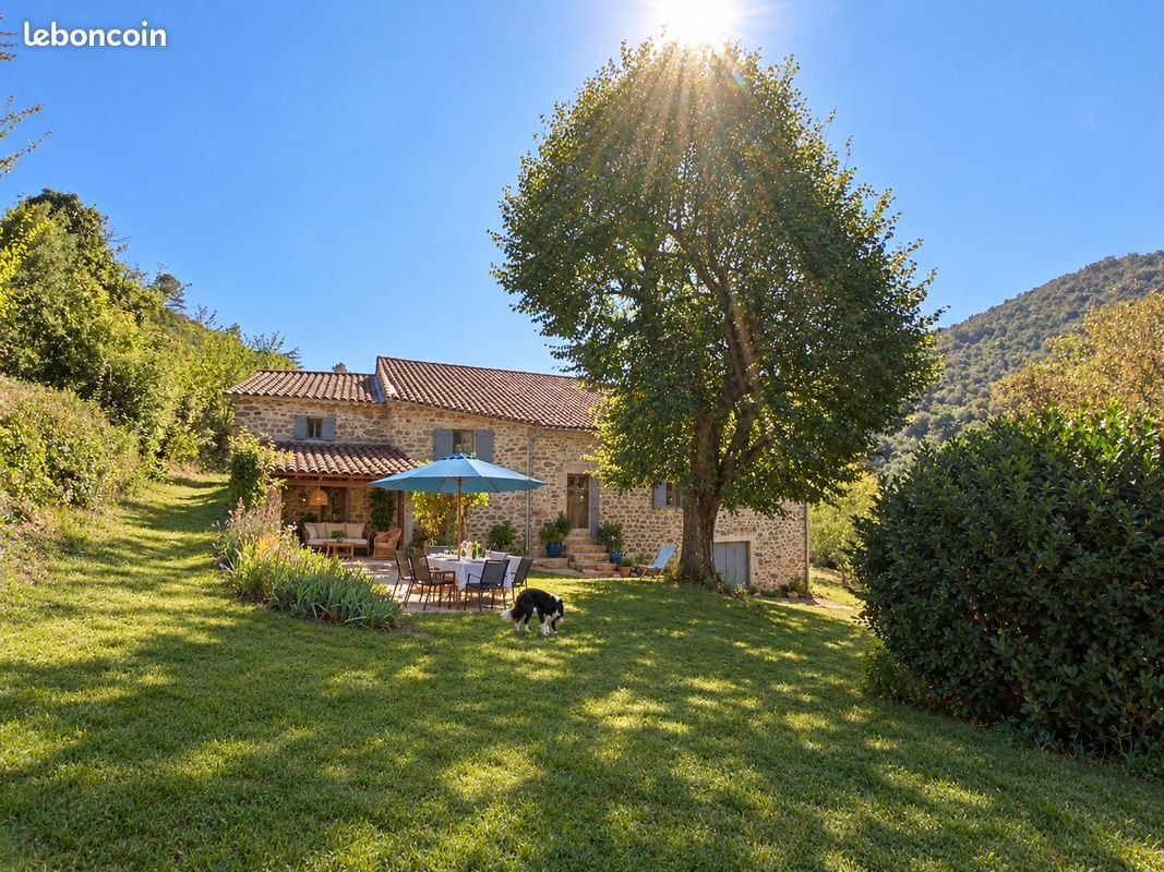 Maison à vendre, 165m², Saint-Fortunat-sur-Eyrieux