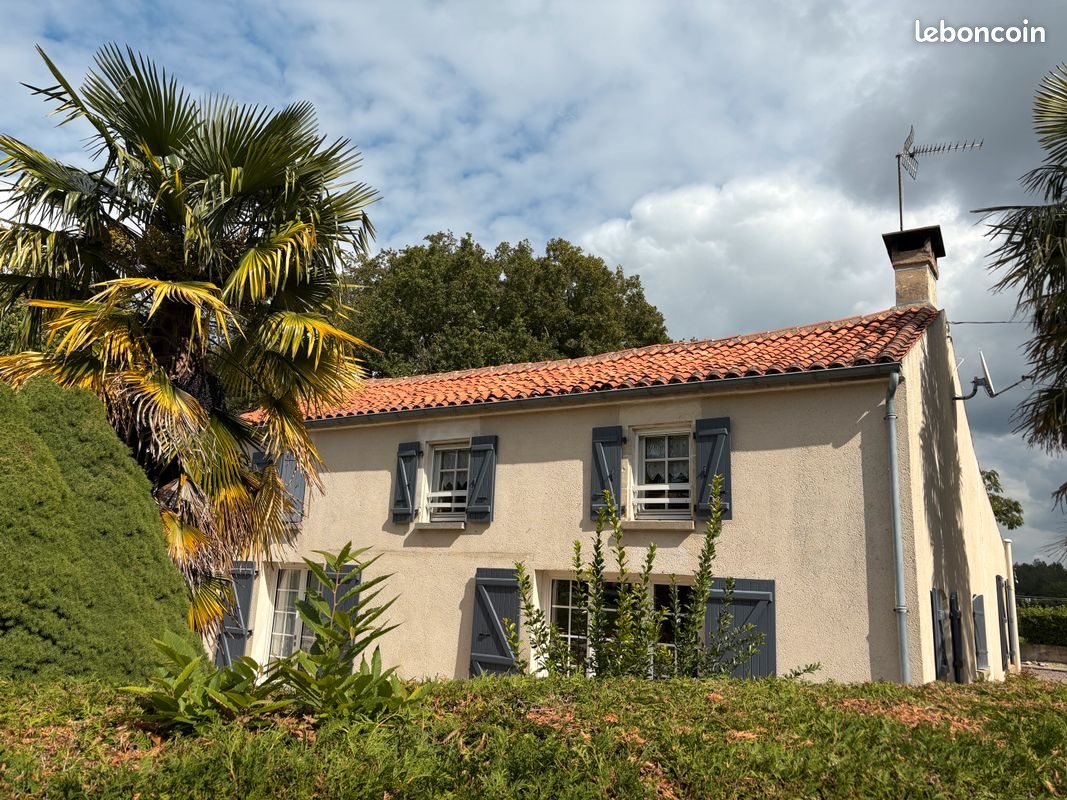 Maison à vendre, 141m², Saint-Cyr-des-Gâts