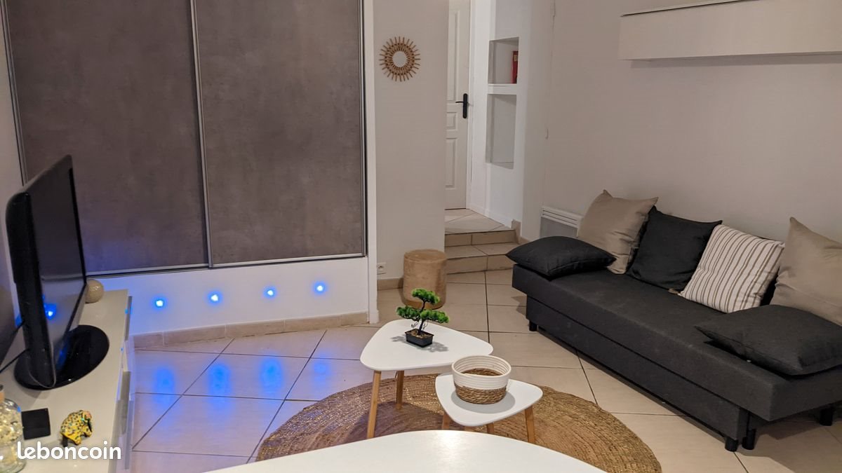 Appartement à louer, 39m², Belgentier