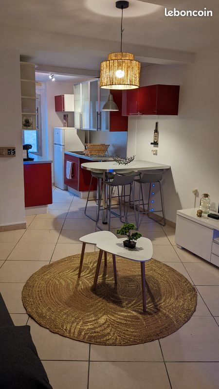 Appartement à louer, 39m², Belgentier