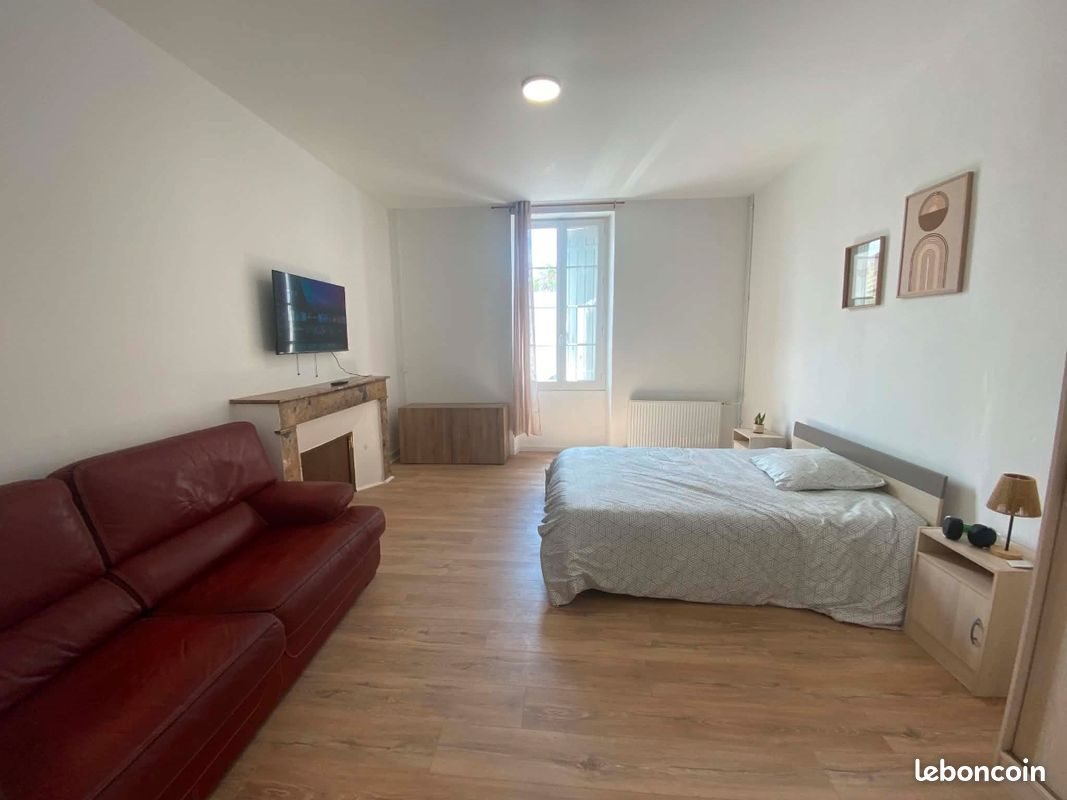 Maison à louer, 140m², Saint-Aubin-de-Blaye