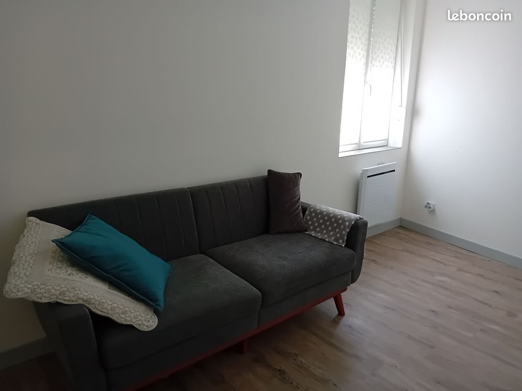 Appartement à louer, 29m², Saint-Quentin