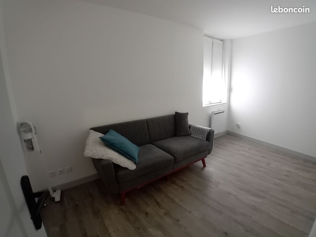 Appartement à louer, 29m², Saint-Quentin