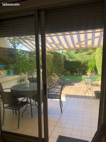 Appartement à louer, 45m², Antibes