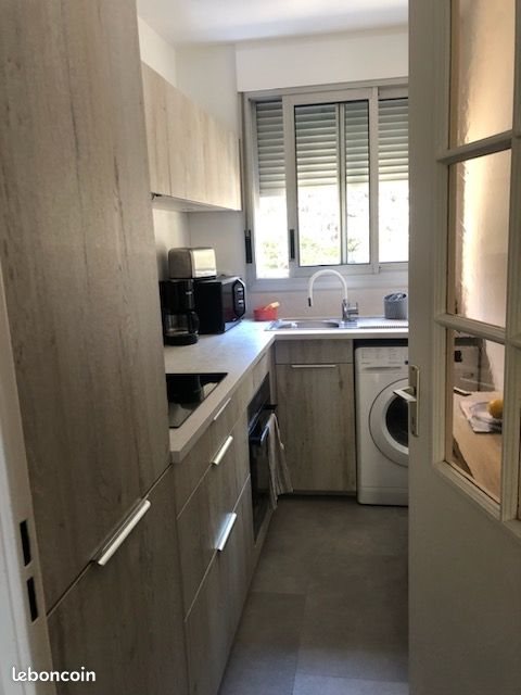 Appartement à louer, 45m², Antibes