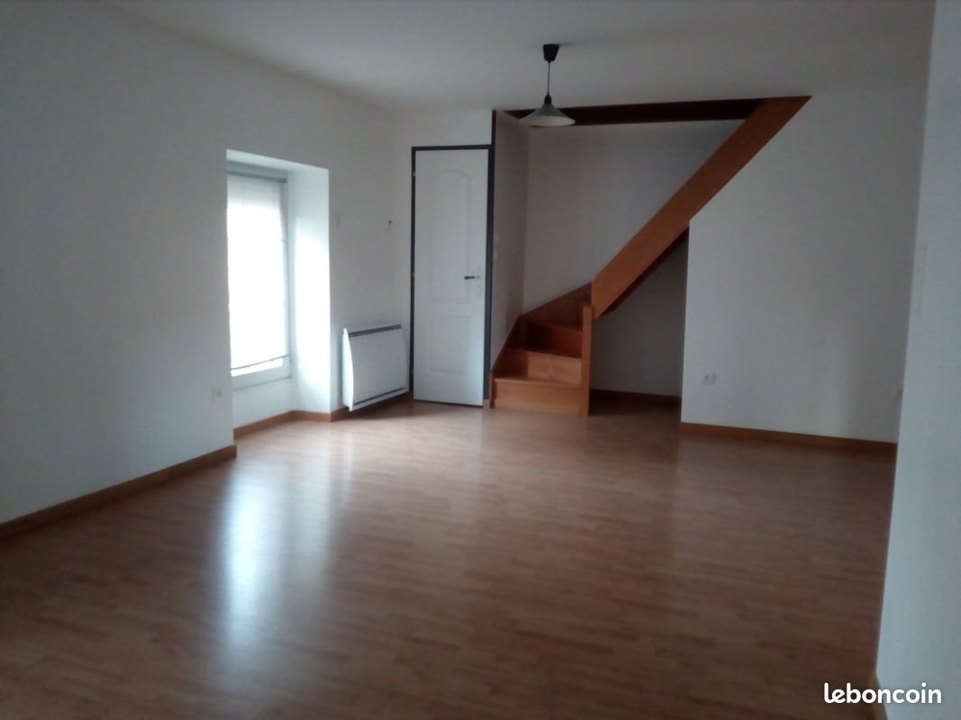 Appartement à louer, 70m², Gueugnon