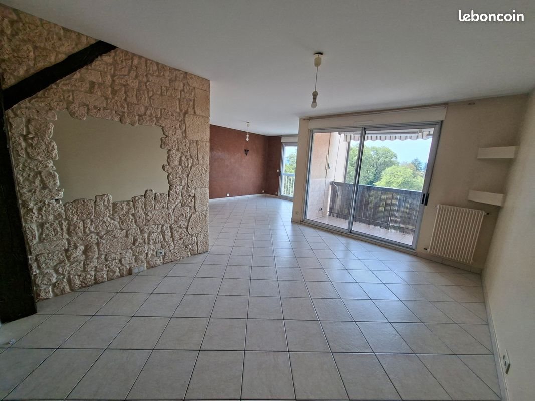 Appartement à louer, 78m², Annemasse