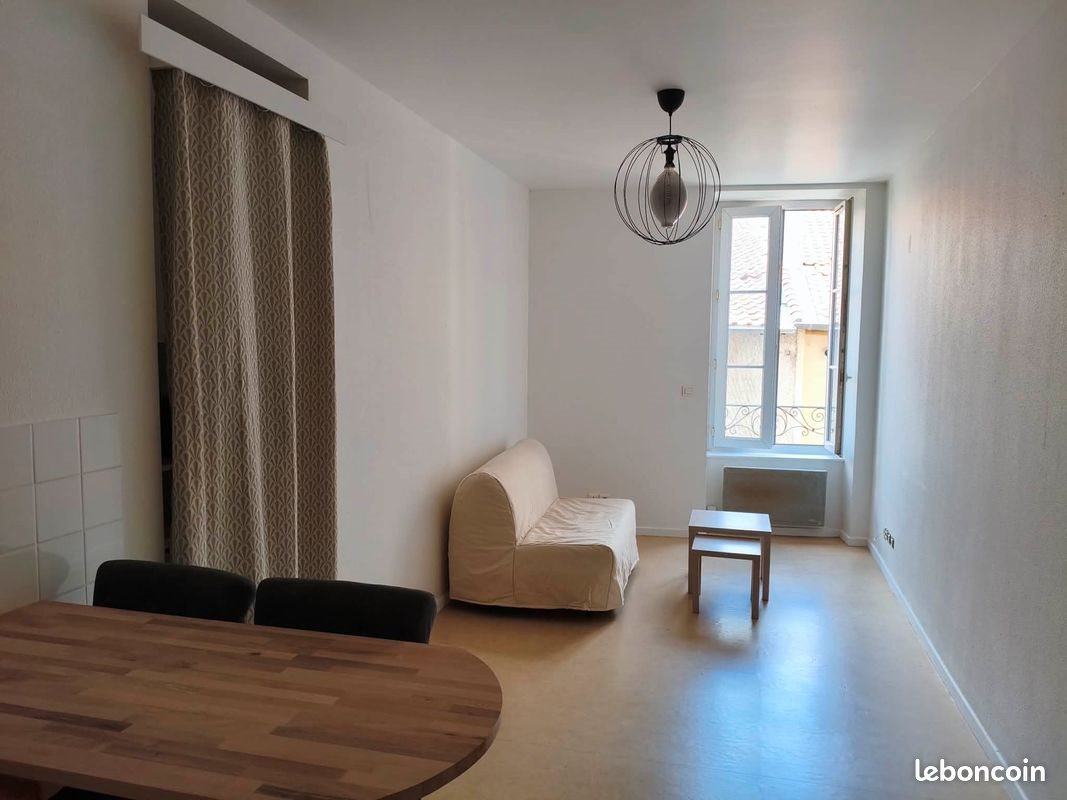 Appartement à louer, 26m², Issoire