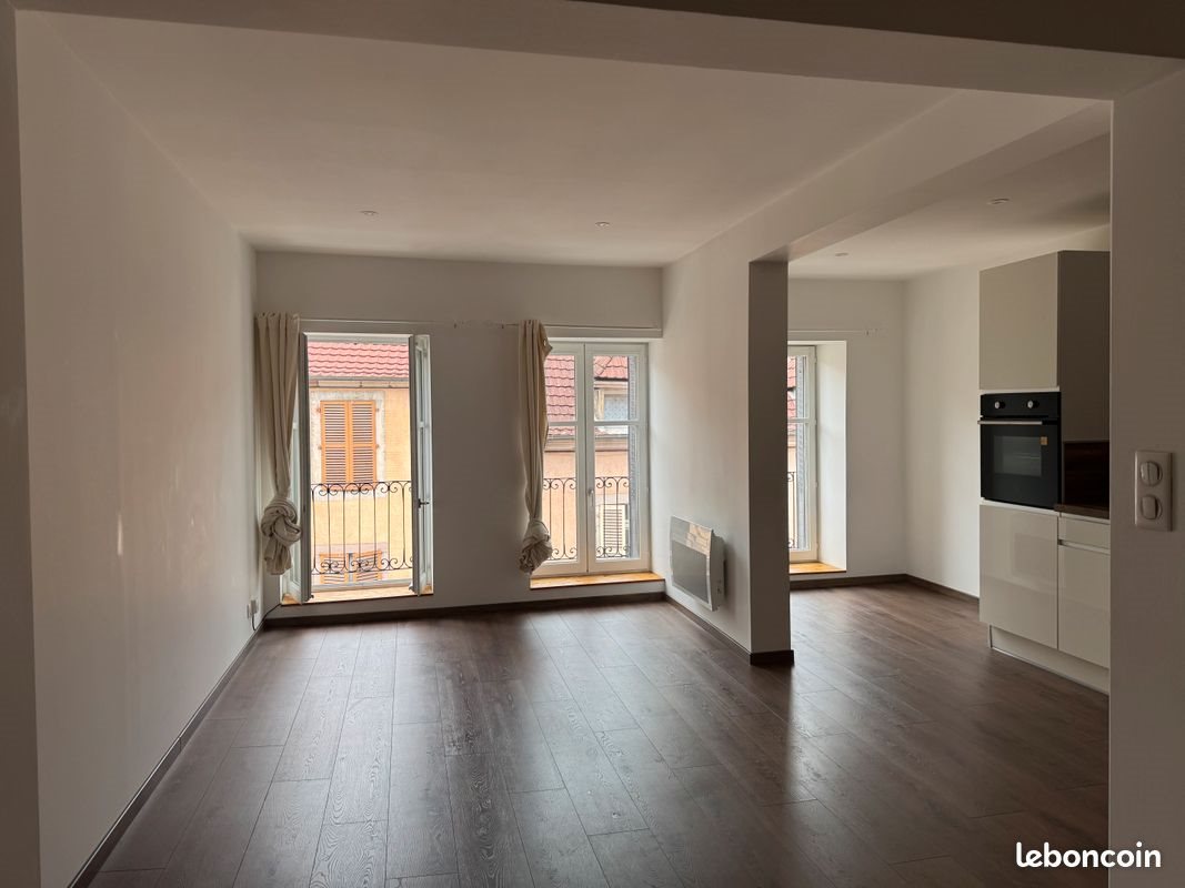 Appartement à louer, 60m², Luxeuil-les-Bains