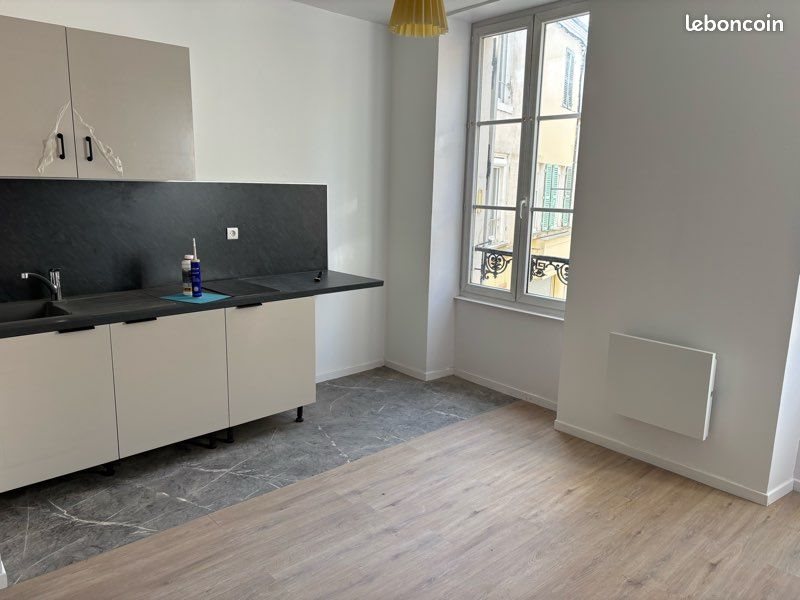 Appartement à louer, 32m², Issoire