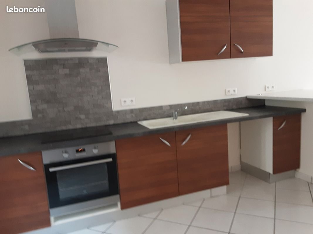 Maison à louer, 120m², Jegun