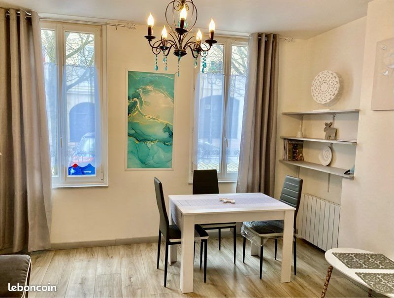 Appartement à louer, 48m², Rochefort