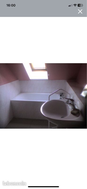 Maison à louer, 35m², Paron