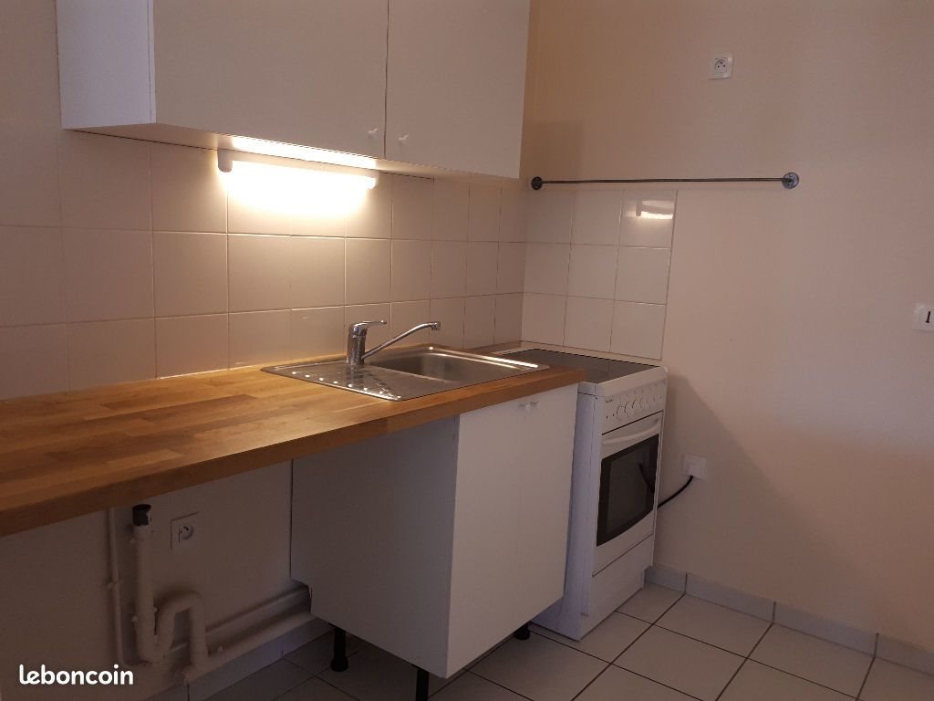 Appartement à louer, 41m², Massy