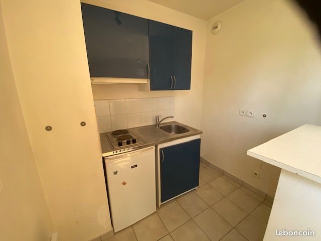 Appartement à louer, 28m², Clamart