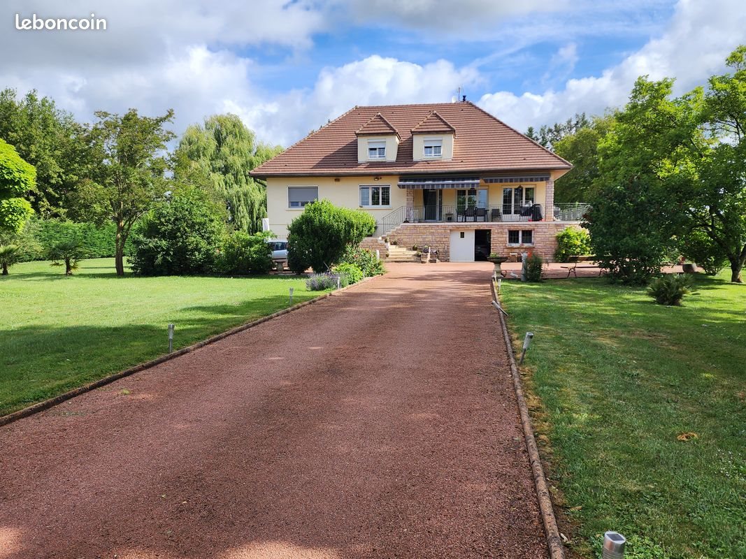 Maison à vendre, 291m², Fontaines