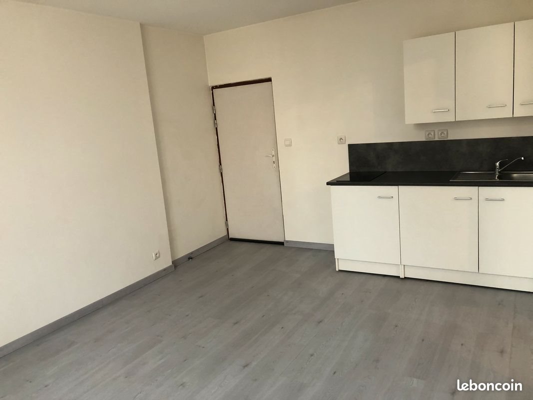 Appartement à louer, 34m², Riom