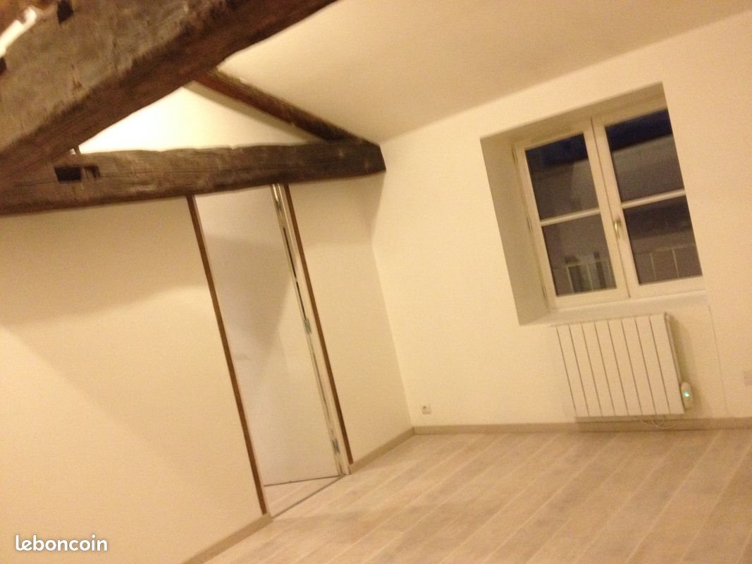Appartement à louer, 34m², Riom