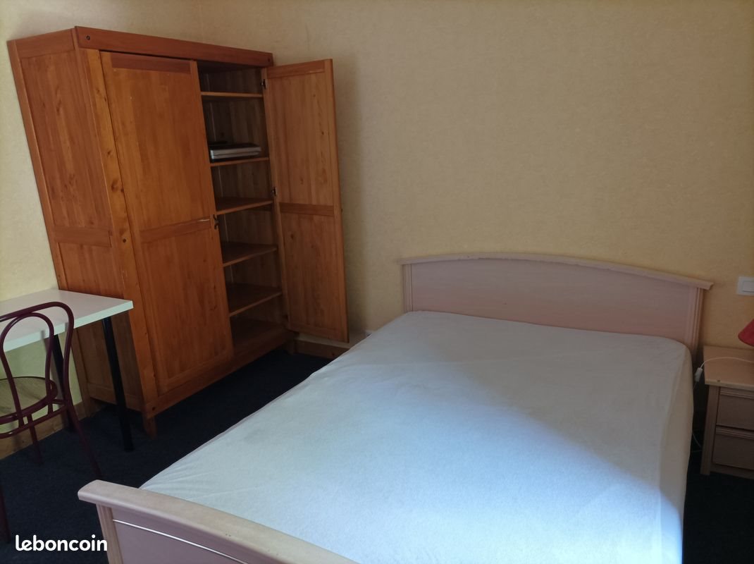 Appartement à louer, 28m², Châteaulin