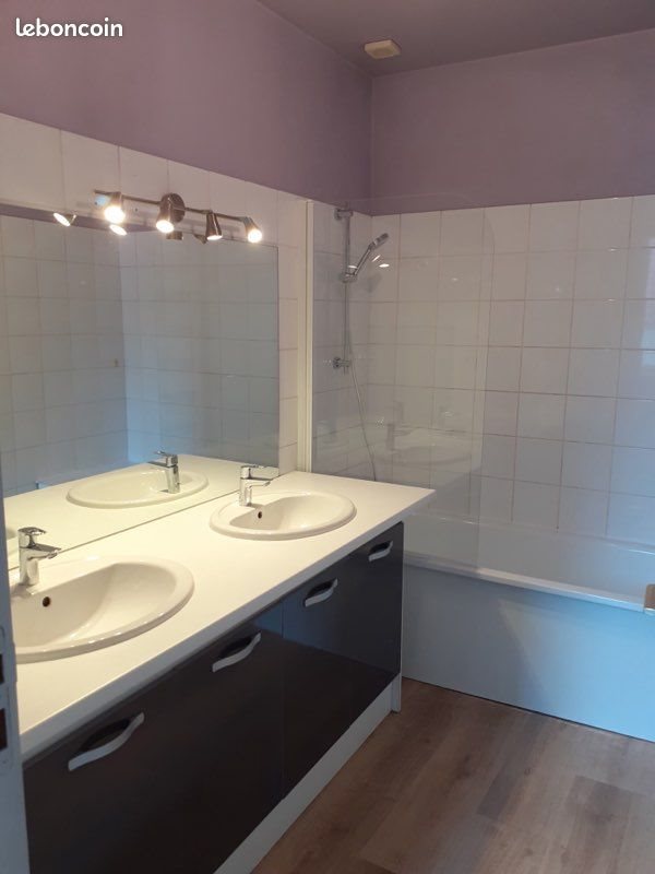 Appartement à louer, 93m², Lons-le-Saunier
