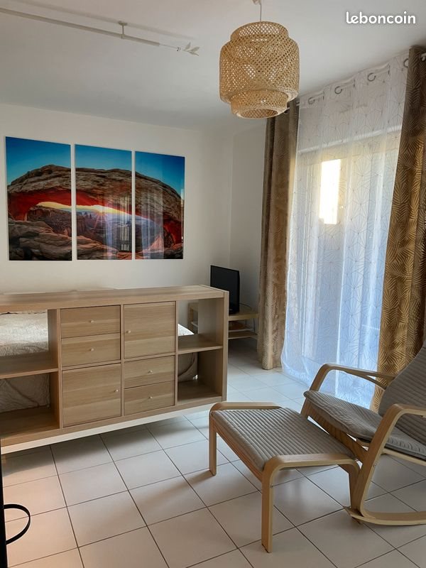 Appartement à louer, 31m², Nîmes