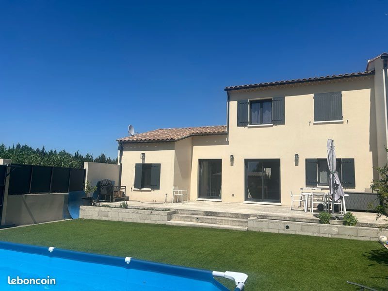 Maison à vendre, 105m², Mas-Blanc-des-Alpilles