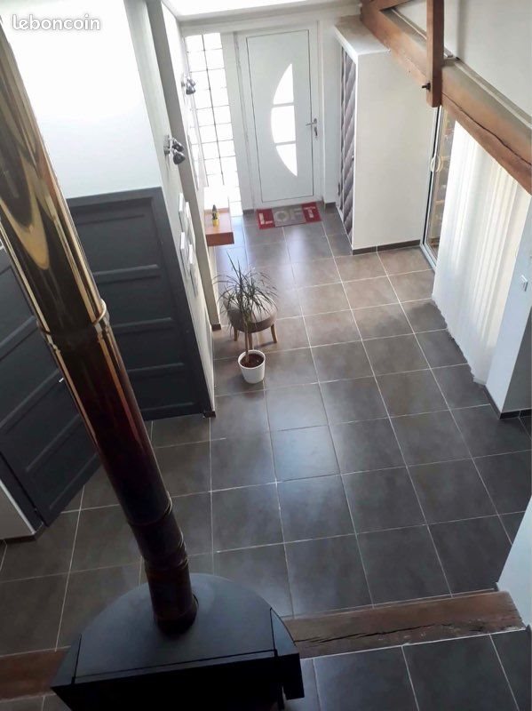 Appartement à louer, 135m², Le Coteau
