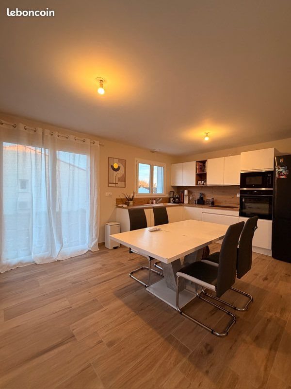 Maison à vendre, 90m², Aiffres